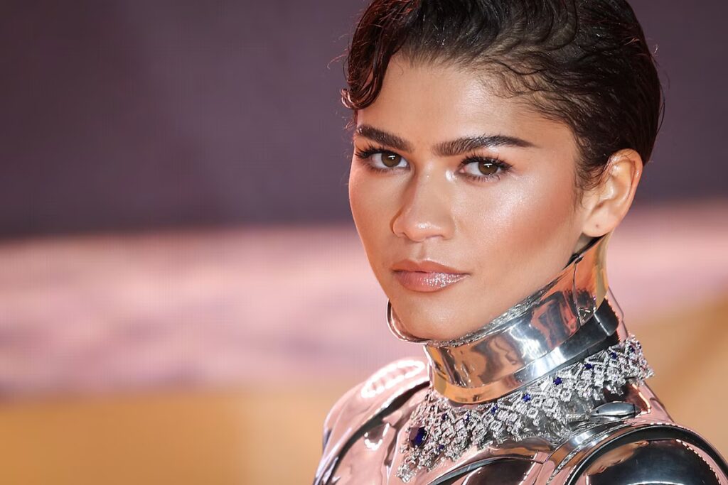 zendaya dans sa tenue très bizarre et controversé